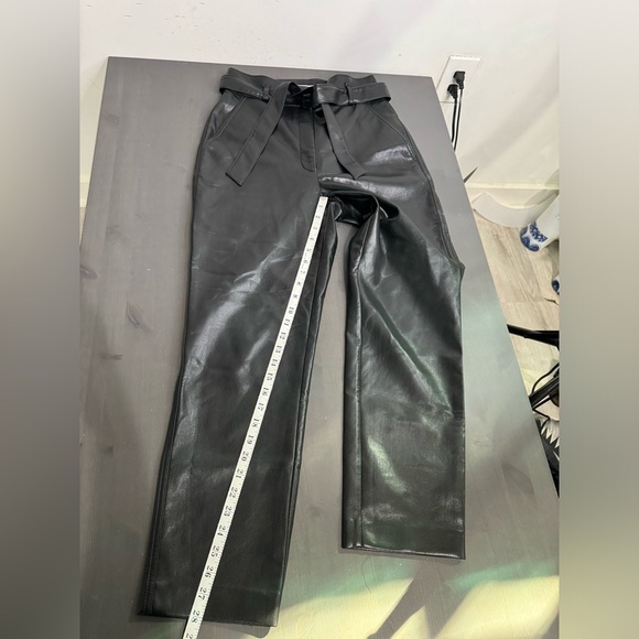 Babaton Vegan Leather Belted Pant - Picture 11 of 11